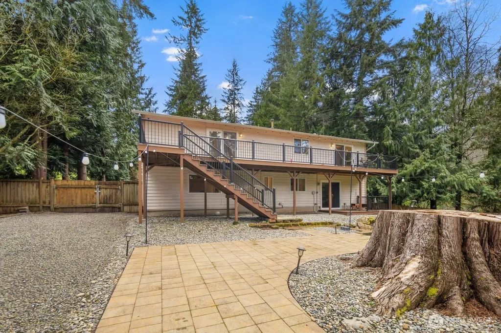 15532 187th Avenue NE Woodinville WA 98072