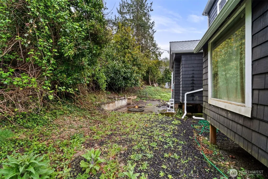 325 Wheeler Avenue Hoquiam WA 98550