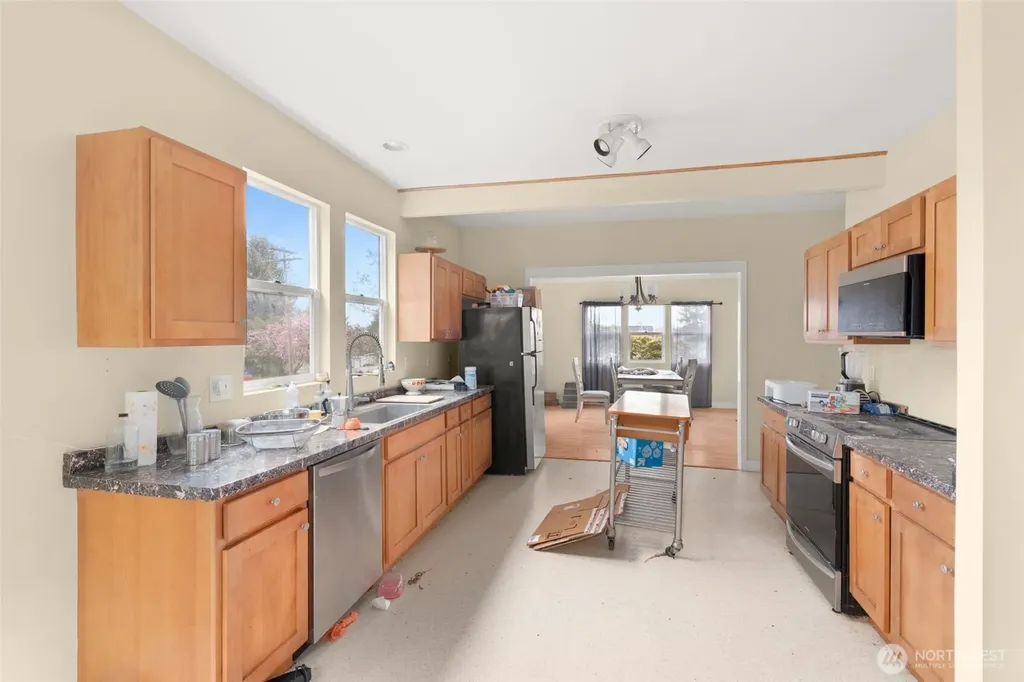 325 Wheeler Avenue Hoquiam WA 98550