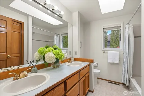 26057 SE 38th Street Sammamish WA 98029