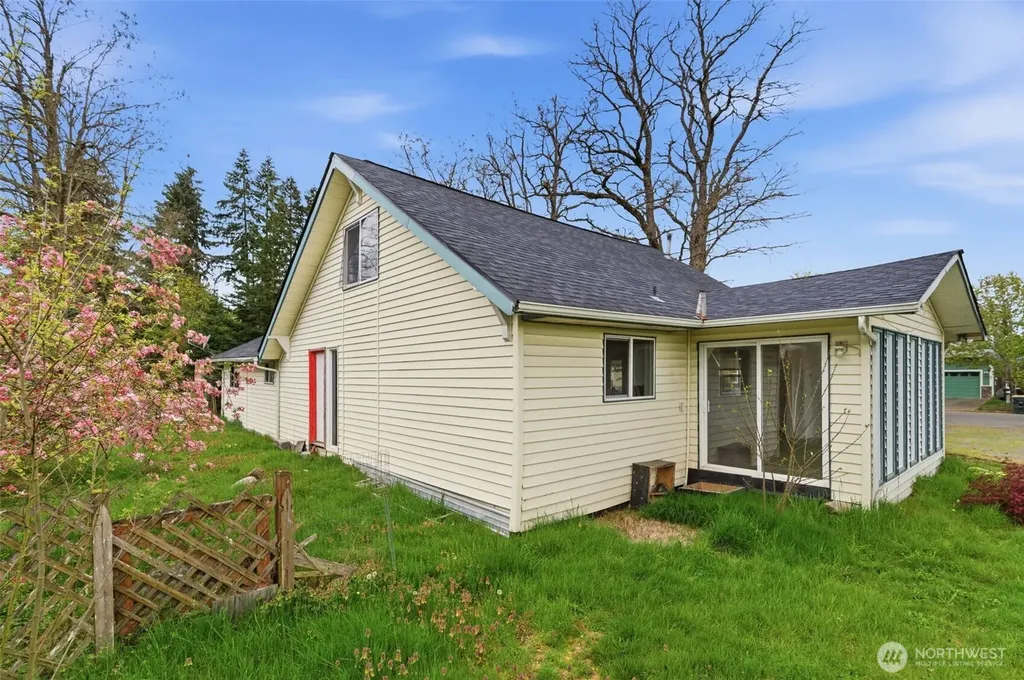 14751 89th Avenue SE Yelm WA 98597