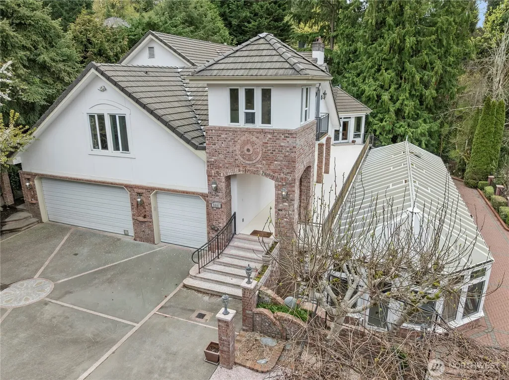 5601 W Mercer Way Mercer Island WA 98040