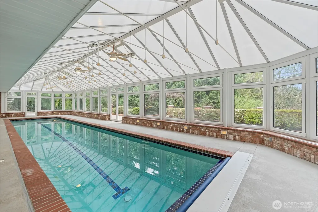 5601 W Mercer Way Mercer Island WA 98040