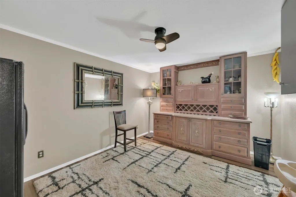 2851 E Mason Lake Drive E Grapeview WA 98546