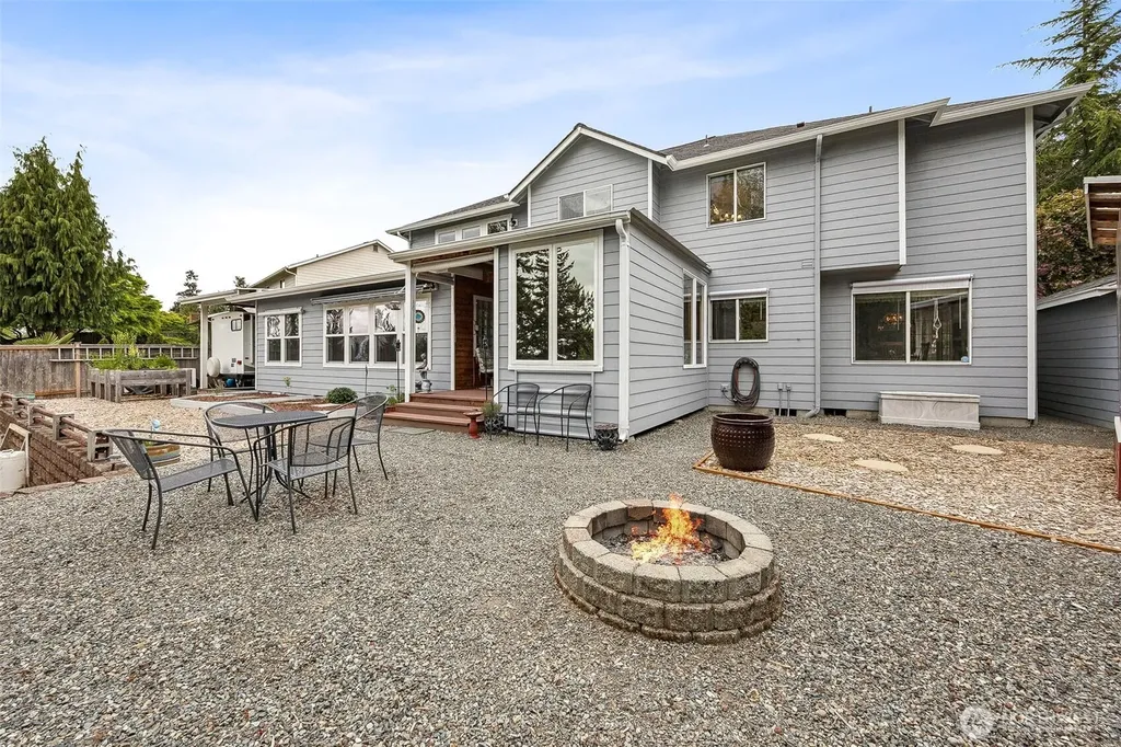 10705 189th Avenue E Bonney Lake WA 98391