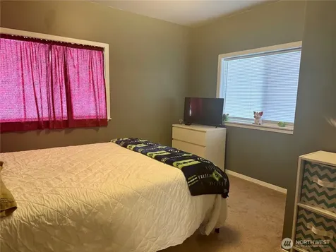 211 W Main Street Almira WA 99103