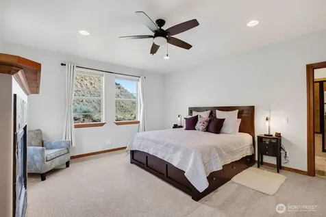 6696 Batterman Road Rock Island WA 98850