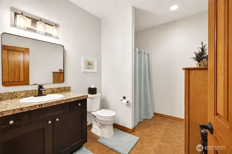 6696 Batterman Road Rock Island WA 98850