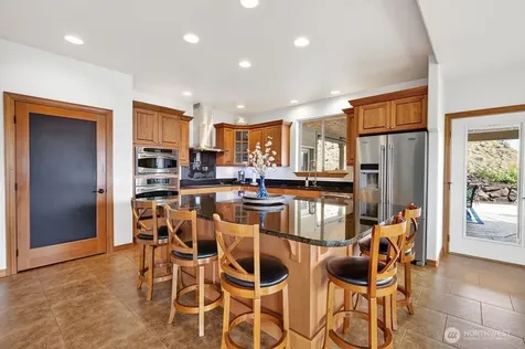 6696 Batterman Road Rock Island WA 98850