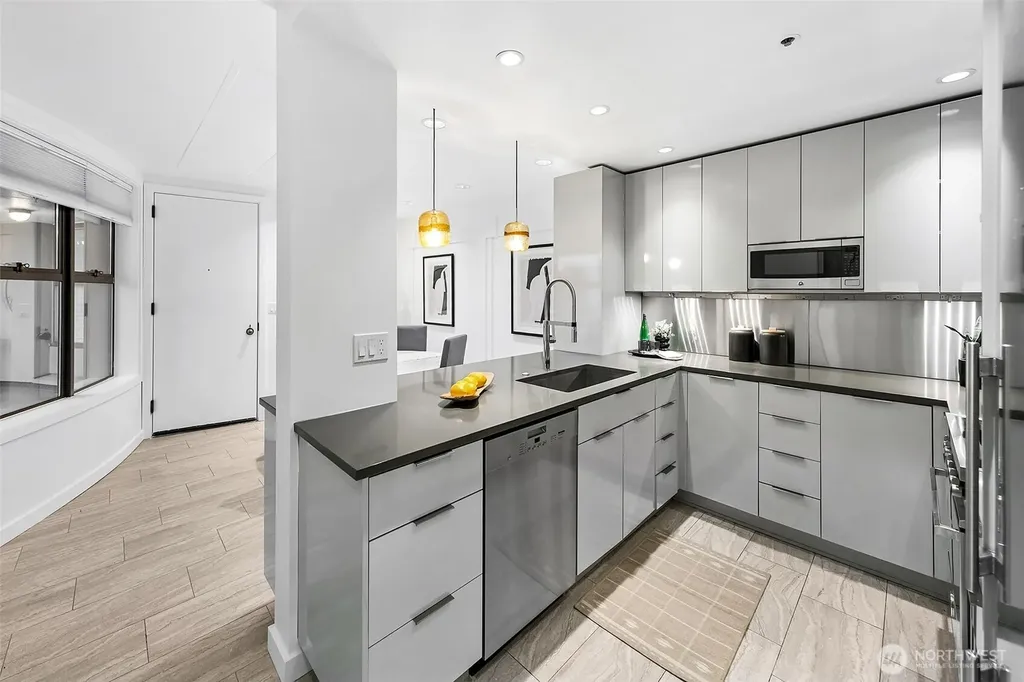 98 Union Street Seattle WA 98101