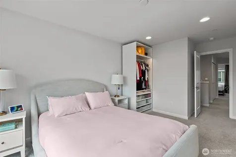 8226 S 132nd Street Seattle WA 98178