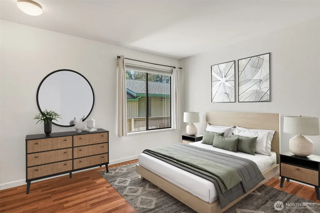 23003 Lakeview Drive Mountlake Terrace WA 98043