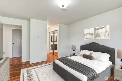 23003 Lakeview Drive Mountlake Terrace WA 98043