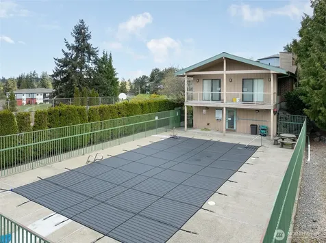 23003 Lakeview Drive Mountlake Terrace WA 98043