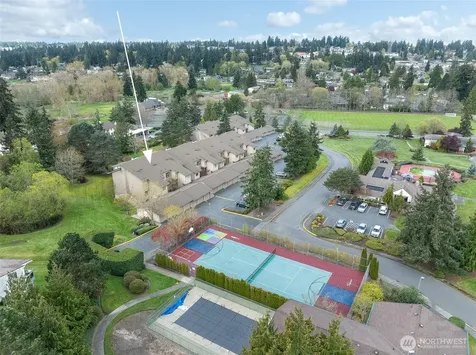 23003 Lakeview Drive Mountlake Terrace WA 98043