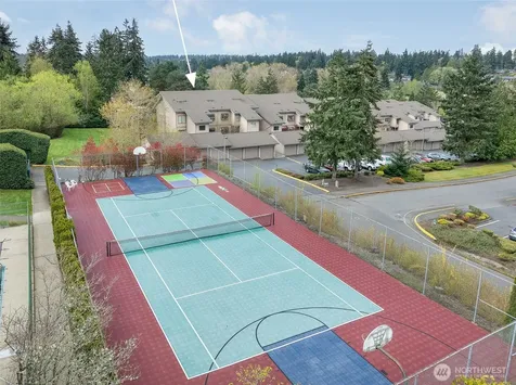 23003 Lakeview Drive Mountlake Terrace WA 98043