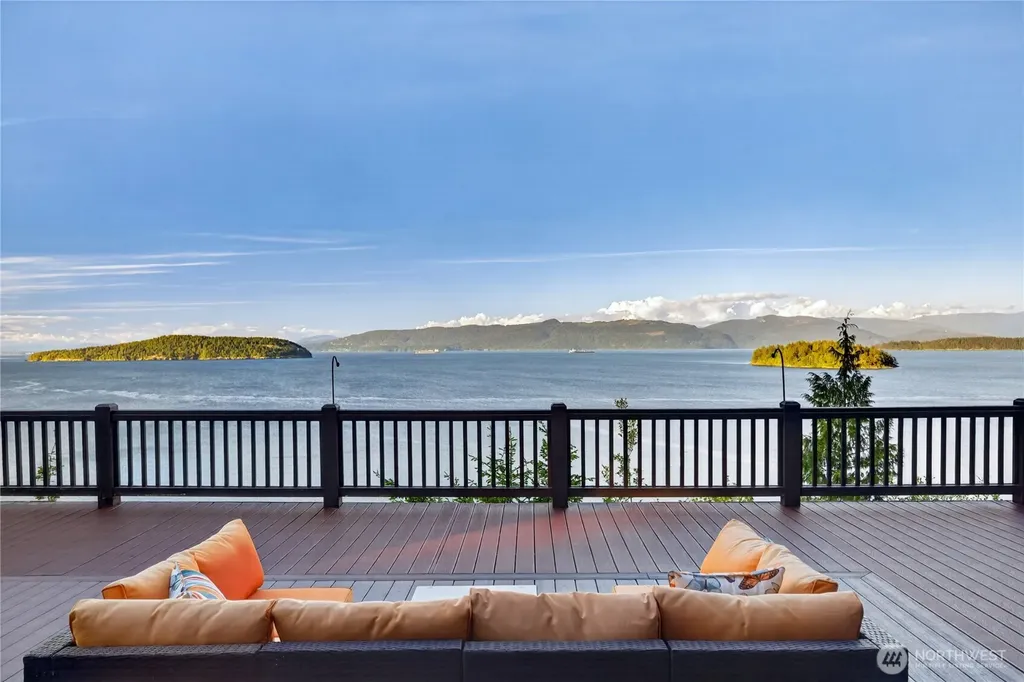 4623 Guemes Island Road Anacortes WA 98221