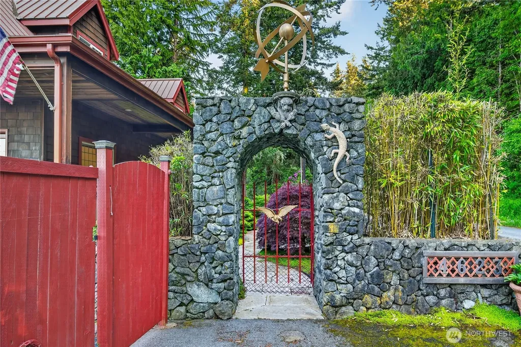 4623 Guemes Island Road Anacortes WA 98221