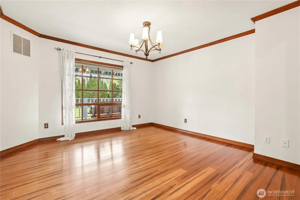 13232 Robinhood Lane Snohomish WA 98290