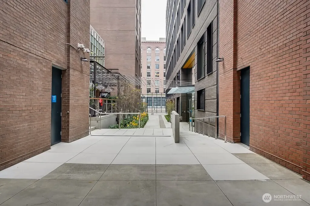 97 S Jackson Street Seattle WA 98104