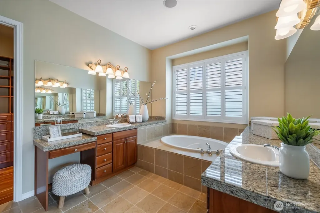 12428 NE 232nd Terrace Redmond WA 98053