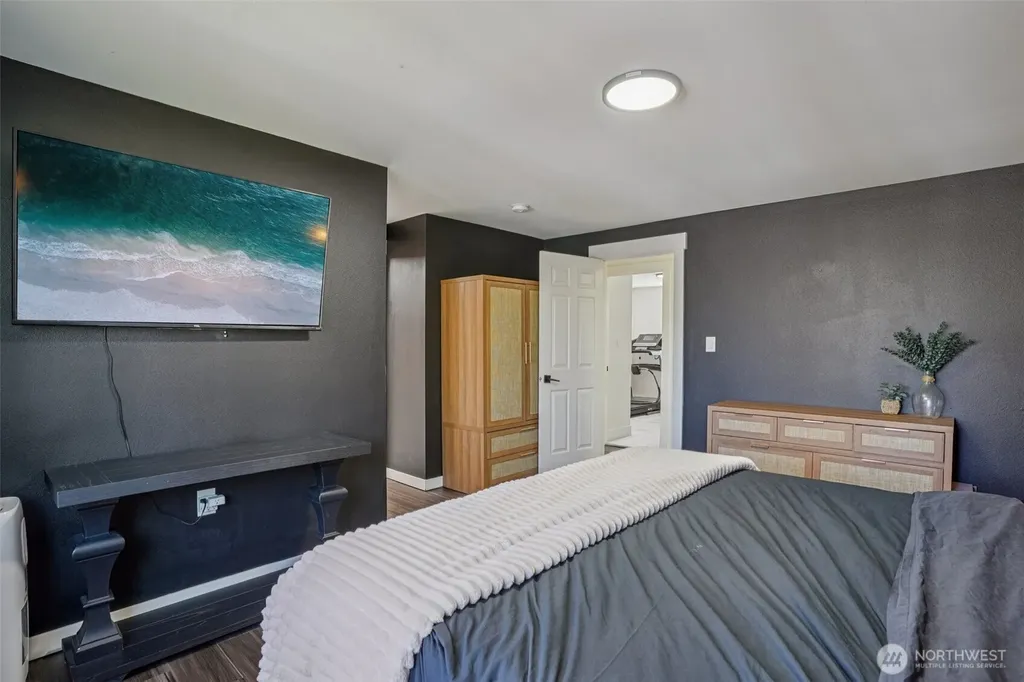 107 105th Street Ct E Tacoma WA 98445