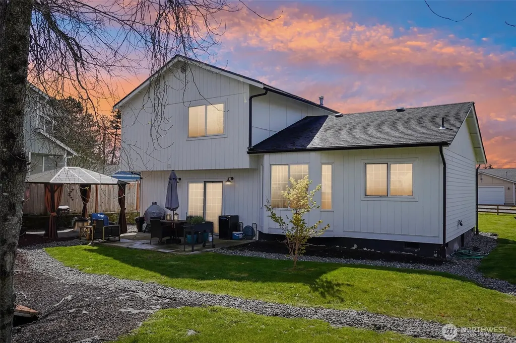 107 105th Street Ct E Tacoma WA 98445