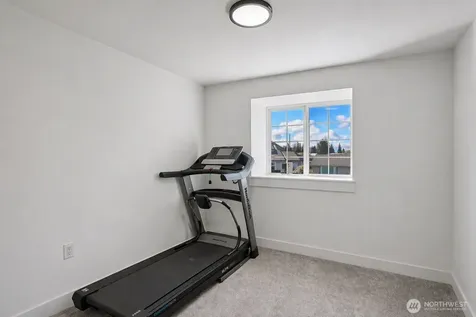107 105th Street Ct E Tacoma WA 98445