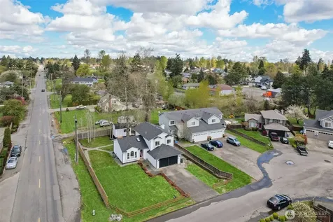 107 105th Street Ct E Tacoma WA 98445