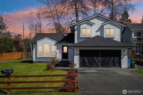 107 105th Street Ct E Tacoma WA 98445