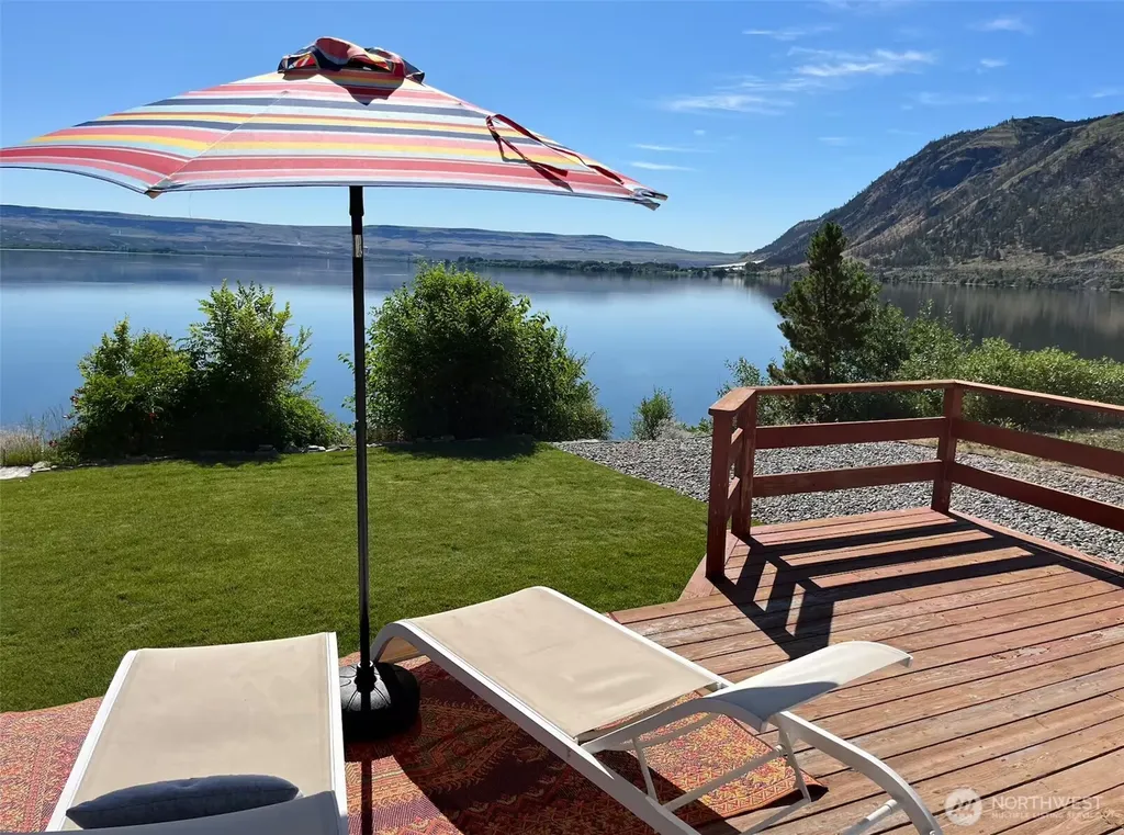 622 1st Street Brewster WA 98812