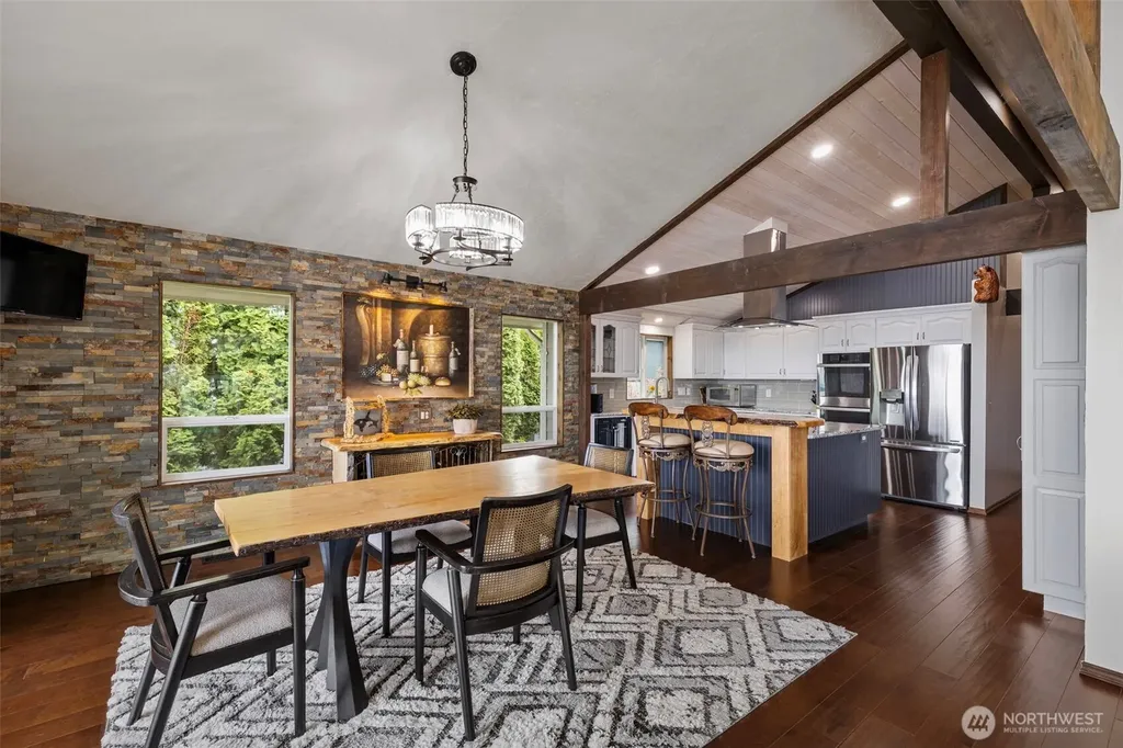 20 Jackson Lane Port Ludlow WA 98365