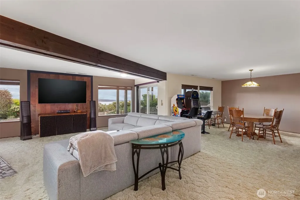 20 Jackson Lane Port Ludlow WA 98365