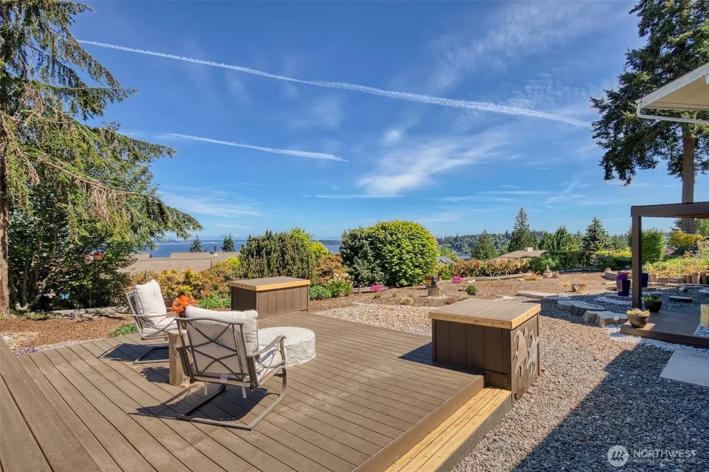 20 Jackson Lane Port Ludlow WA 98365