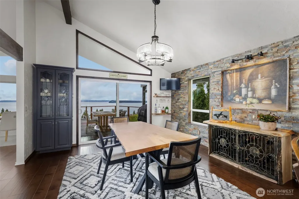 20 Jackson Lane Port Ludlow WA 98365