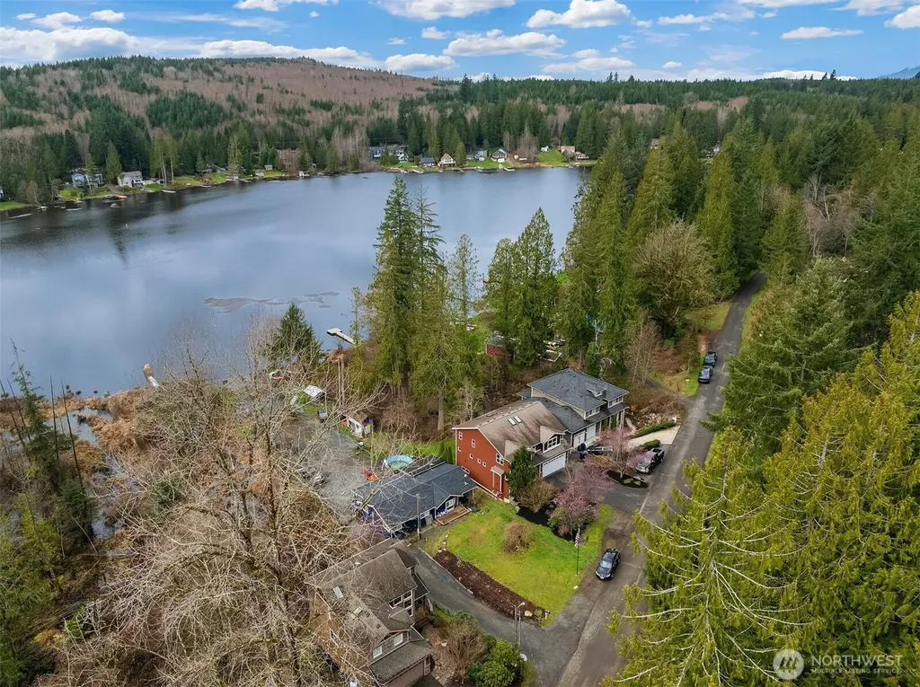 1414 Lake Roesiger Drive Snohomish WA 98290