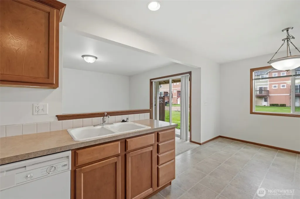 557 Neff Circle Burlington WA 98233