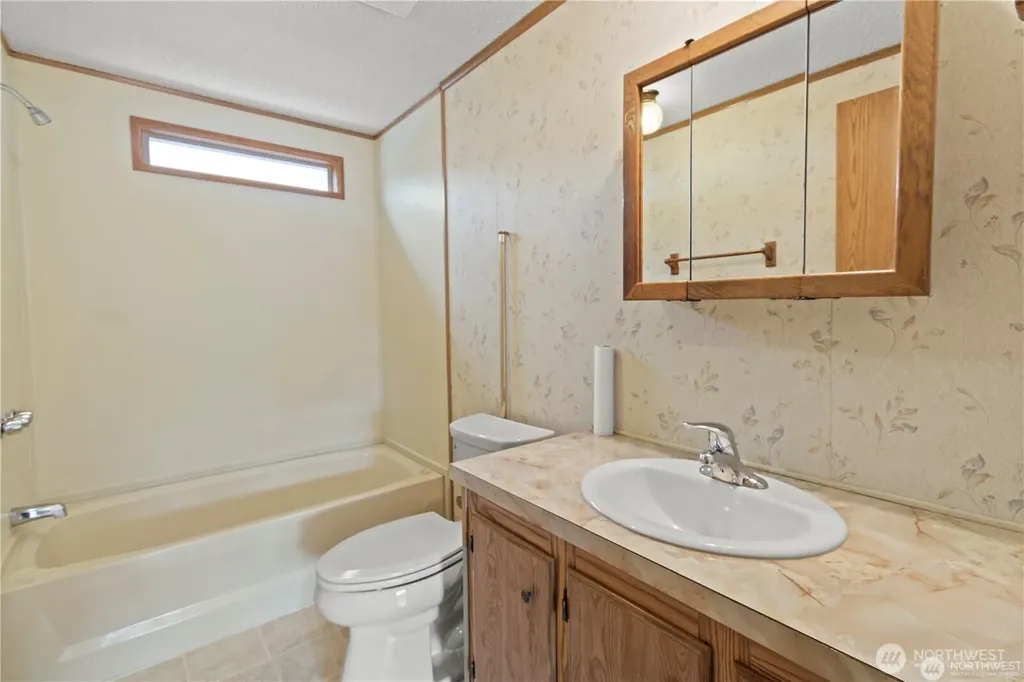 4 Blitzen Lane Shelton WA 98584