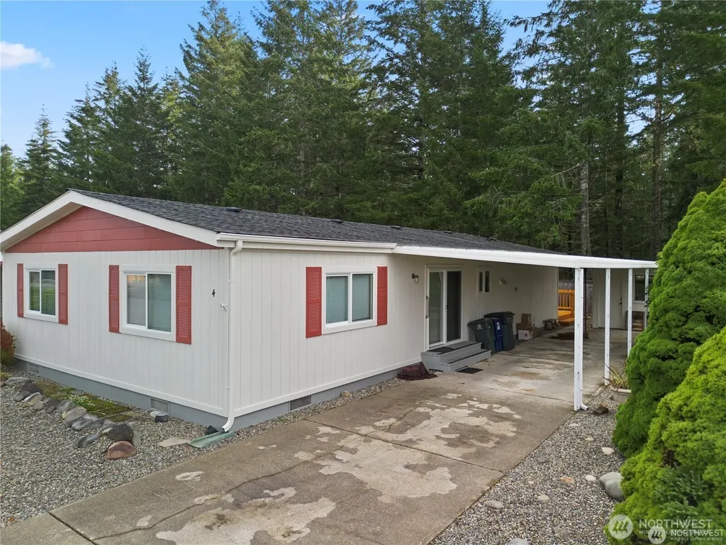 4 Blitzen Lane Shelton WA 98584
