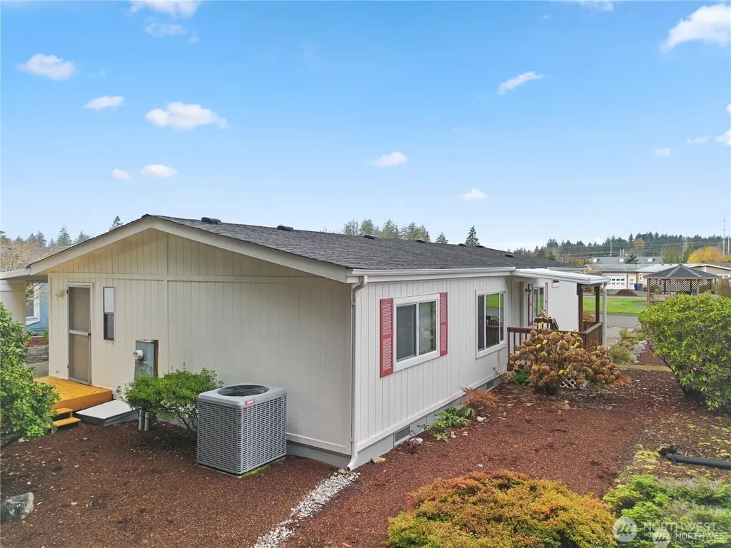 4 Blitzen Lane Shelton WA 98584