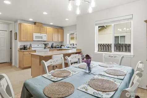 20 E Larch Place Shelton WA 98584
