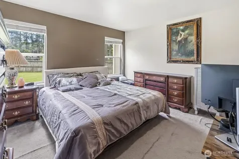 20 E Larch Place Shelton WA 98584