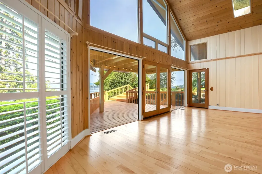 3542 Mathews Drive NW Bremerton WA 98312