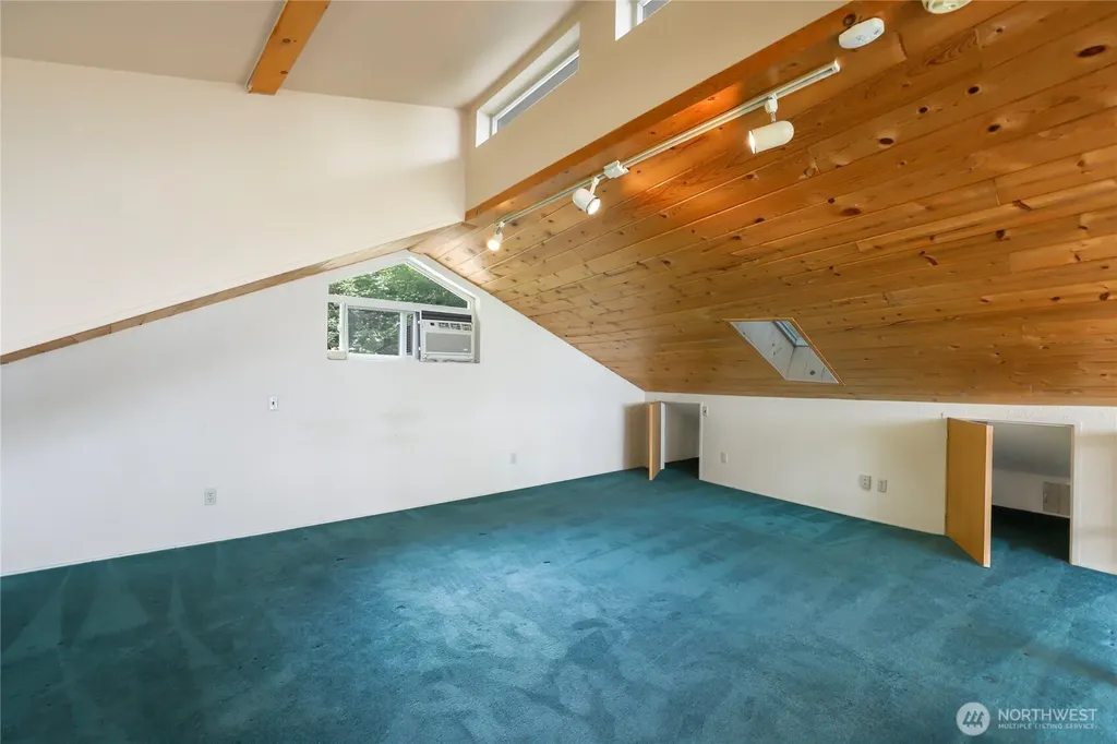 3542 Mathews Drive NW Bremerton WA 98312