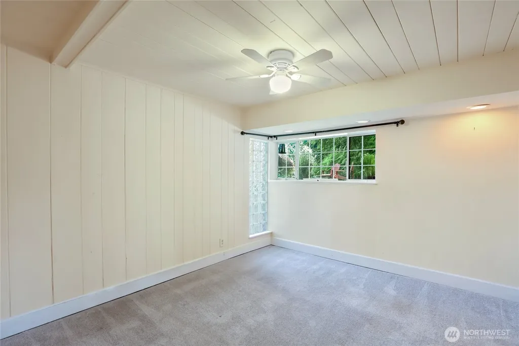 3542 Mathews Drive NW Bremerton WA 98312