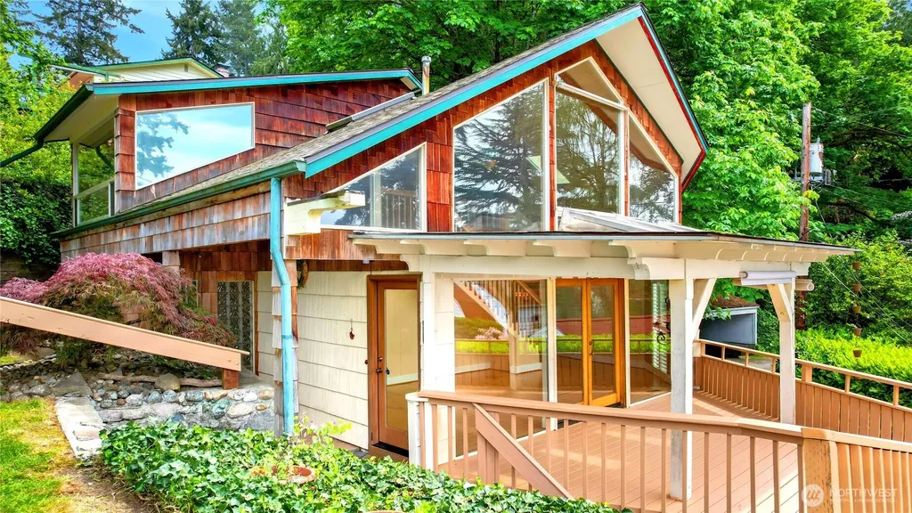 3542 Mathews Drive NW Bremerton WA 98312