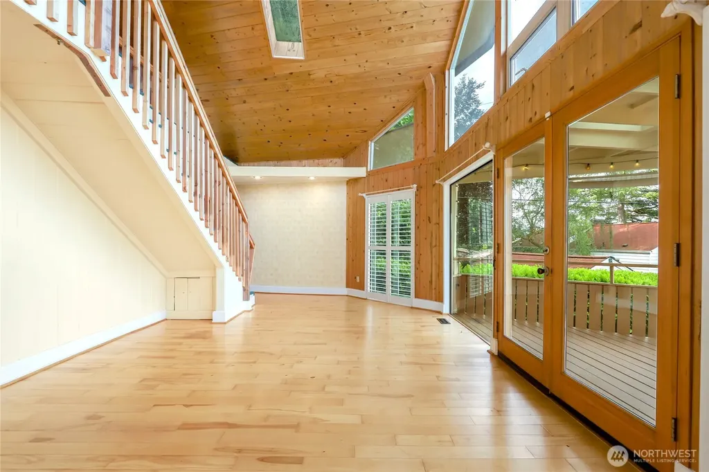 3542 Mathews Drive NW Bremerton WA 98312
