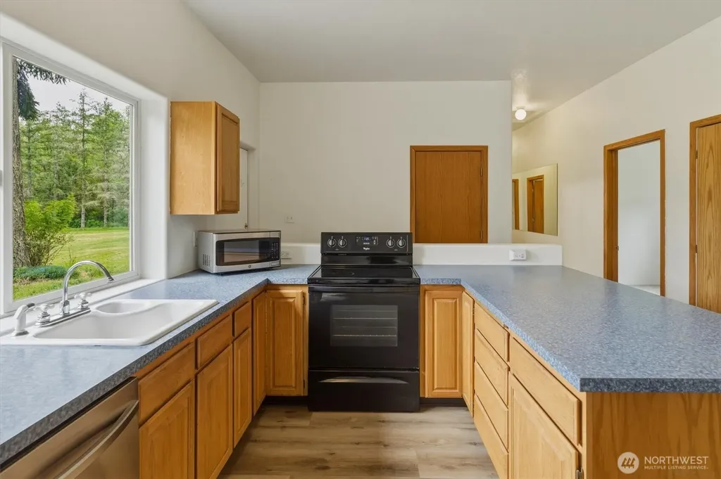 145 Talkeetna Hts Place Longview WA 98632