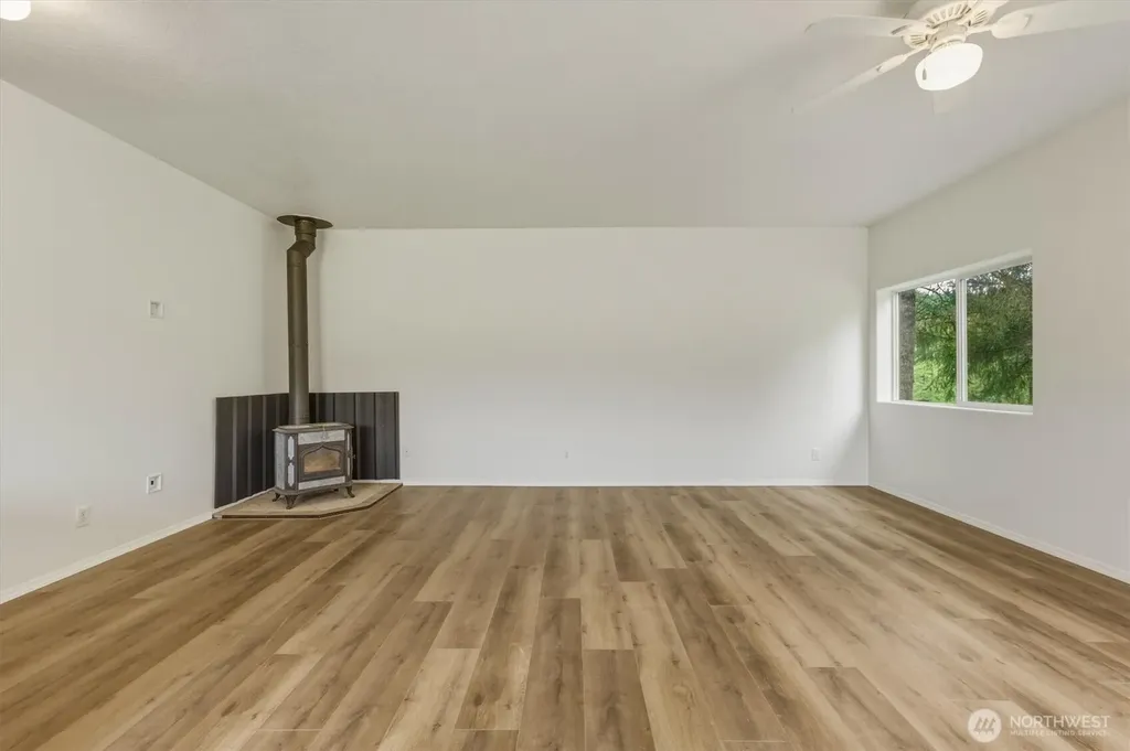 145 Talkeetna Hts Place Longview WA 98632