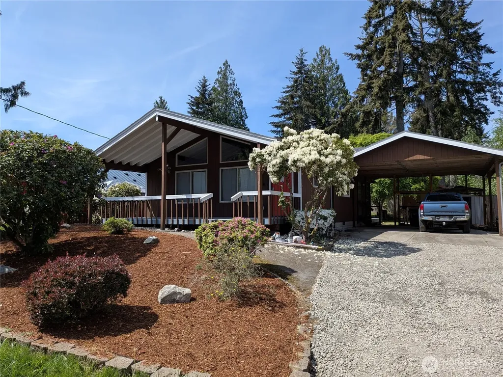 9923 Overlook Drive NW Olympia WA 98502